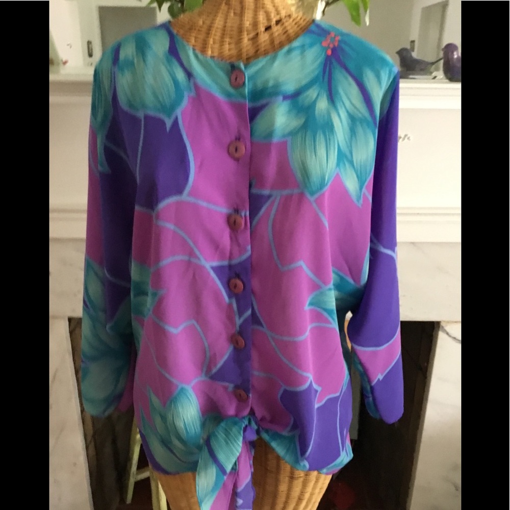 Vintage 80’s Floral Tunic Blouse 18